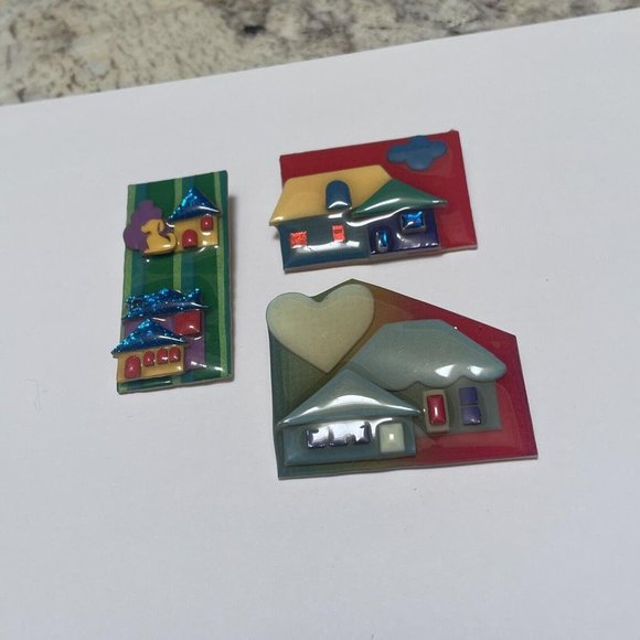 Lot Of 3 Collectible Signed House Pins By Lucinda Brooch Pins Handcrafted - Picture 1 of 12